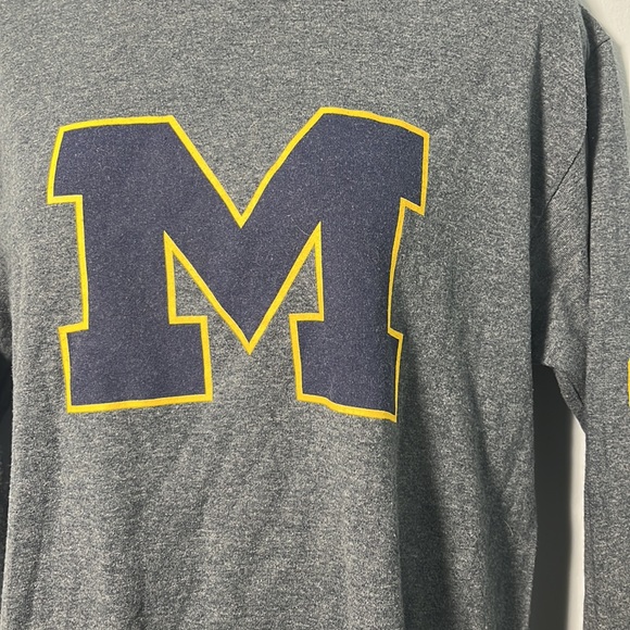 • Michigan Long Sleeve Shirt University of Michigan Go Blue - Picture 3 of 9
